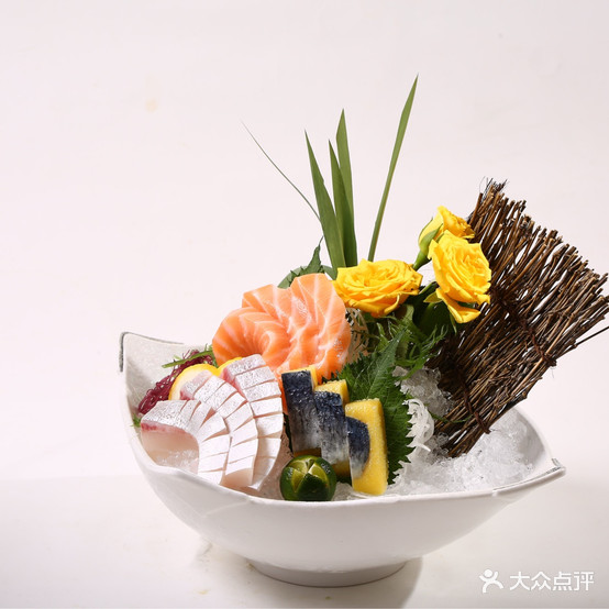 萌主。日料(五羊新城店)