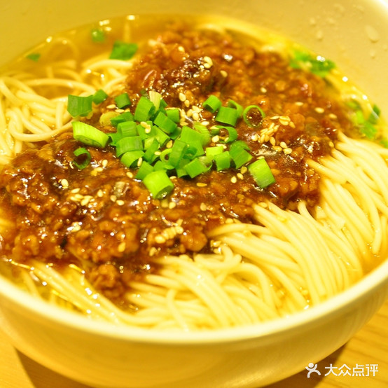 逸茗香炸酱面(赵都新城店)