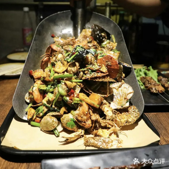 胡童口铁锹海鲜烧烤(小康城店)