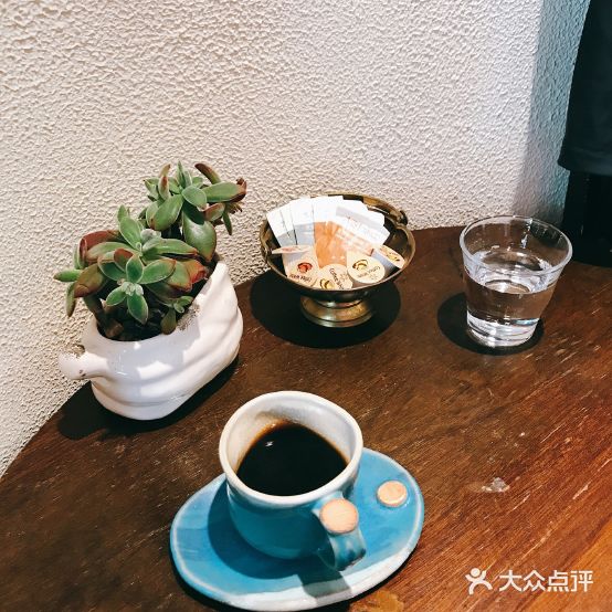 RUMORS COFFEE ROASTERY鲁马滋咖啡(兴国路店)