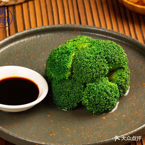 玥府。鲍鱼饭佛跳墙