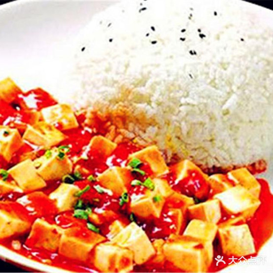 鸿源风味小吃店(麻辣烫花甲粉炒饭盖饭一中店)