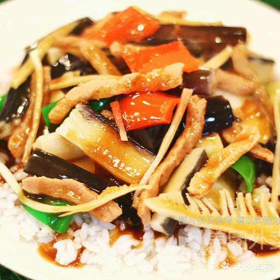 泉河川菜(皇家花园店)