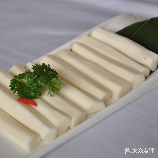 髙兴一家人潮汕鲜牛肉火锅