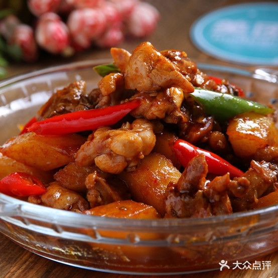 震发美食商场