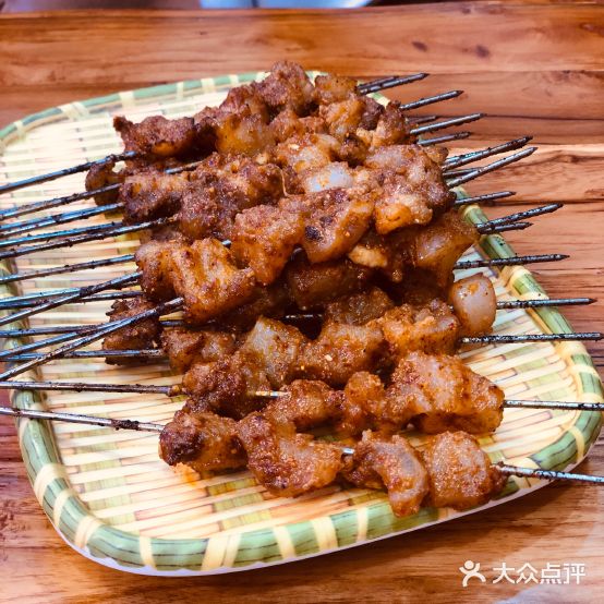 领头羊烤肉餐厅·清真