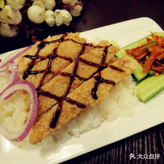 旧光向陌披萨(仁城雅居店)