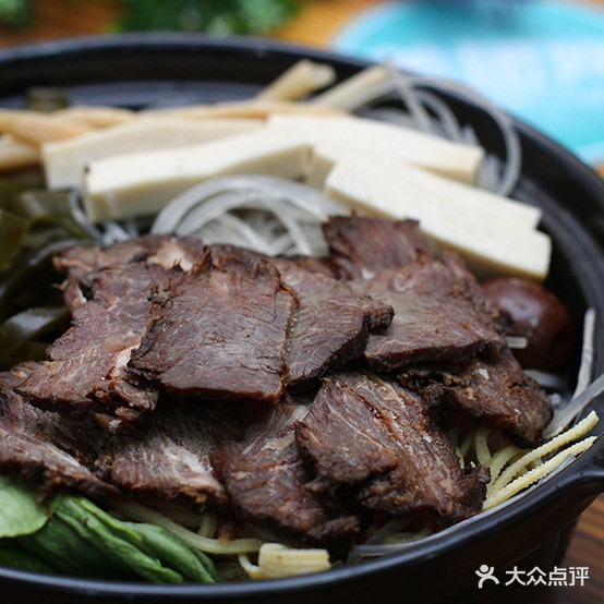 坊珍赐求谓麓疆味米粉