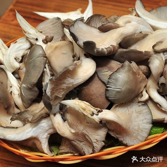 小烤森特色烧烤宵夜(铜锣湾广场店)