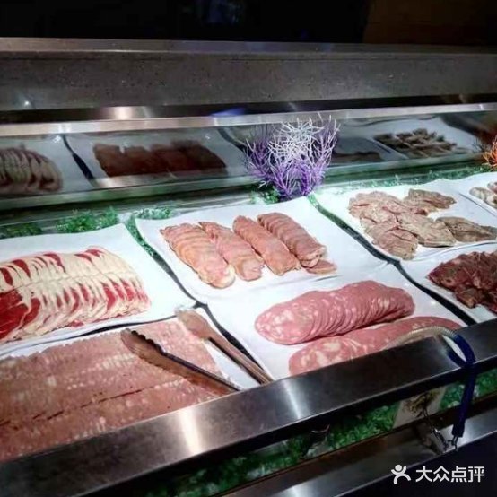 阳光利亚·串切鲜牛肉火锅烤肉自助餐厅(居然之家店)
