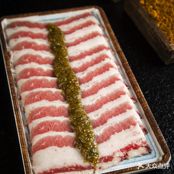 木槿花朝鲜族碳火烤肉(金茂店)