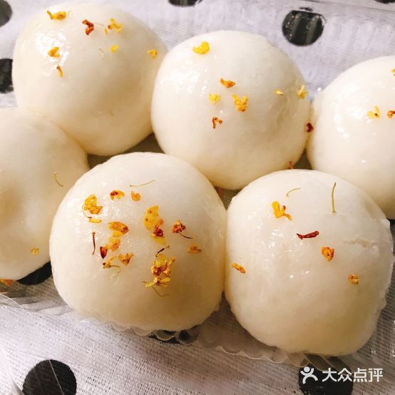 糯勿糯八宝涮年糕汤团(丽园路店)