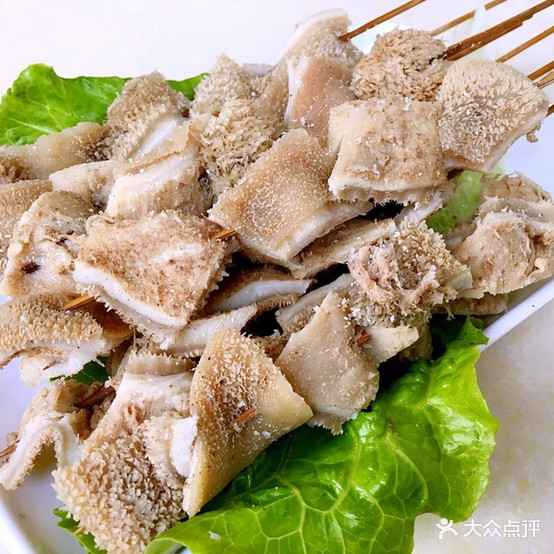 火煌牛昭通小肉串马烧烤店(二分店)