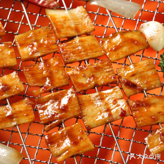 晓年特色烧烤(银湖小区店)