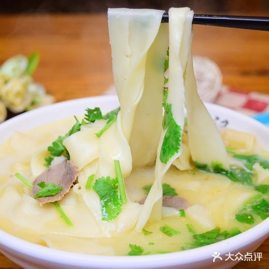 金汤候王哥烩面