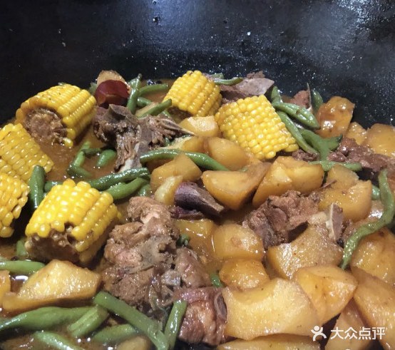 溢春乡村铁锅炖(幸福路店)