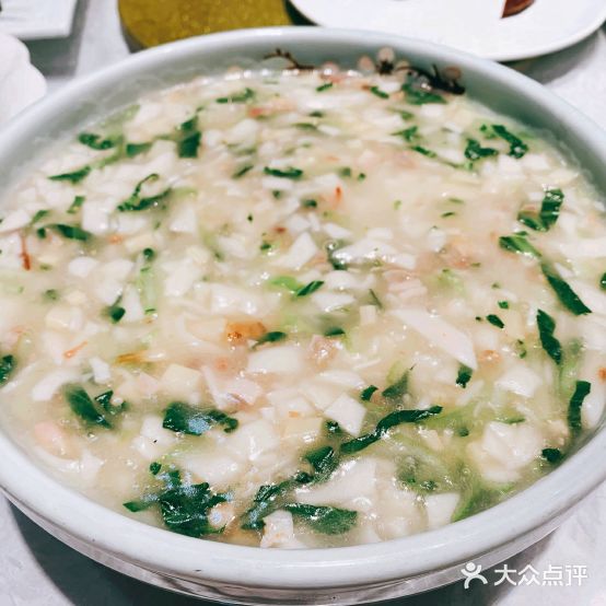 金太阳大酒店(上海青浦宝龙广场店)