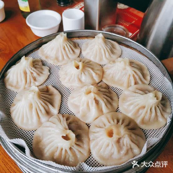 包龙灌汤包子(开封府店)