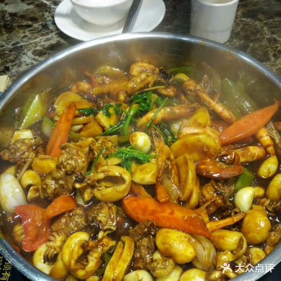 来御来三汁焖锅(浙东商贸城海洋馆店)