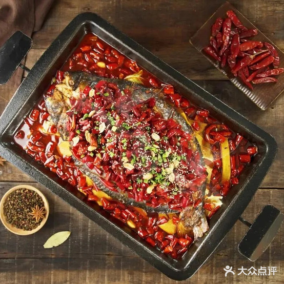 馋火炉鱼(天门奥莱店)