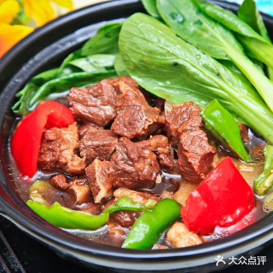 彭德揩黄焖鸡米饭(盐马路店)