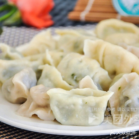 东北饺子城(百兴苑小区东)