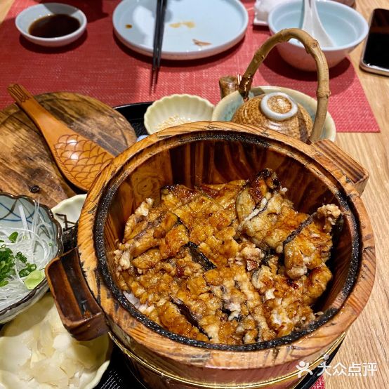 兰鳗局酒屋活鳗三吃
