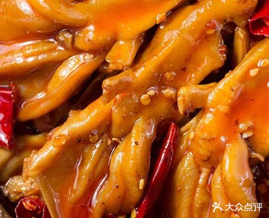 鸭鲜滋老鸭煲七健店