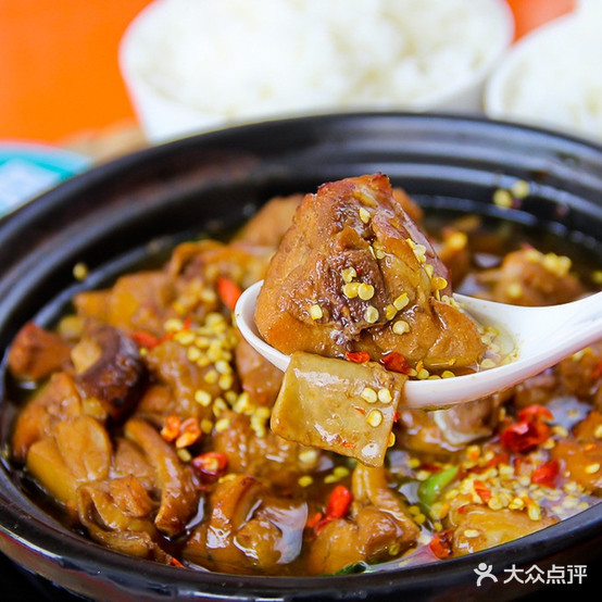 金记红焖鸡米饭(大学城店)