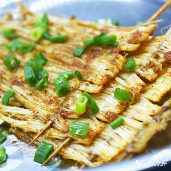 夜色烧烤·海鲜锅·烤鱼锅·虾尾(信息学院路店)