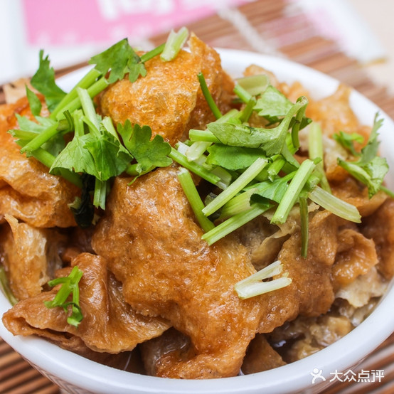 洪记牛杂(富源小区店)