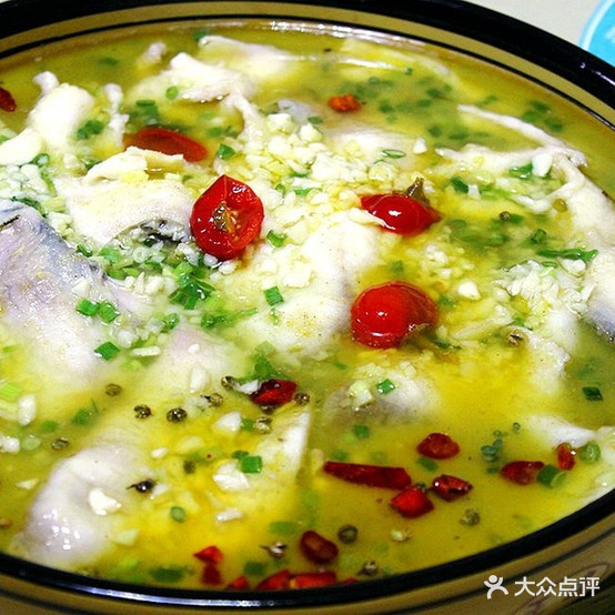 小马菜馆(溧阳金峰国际饭店东北)