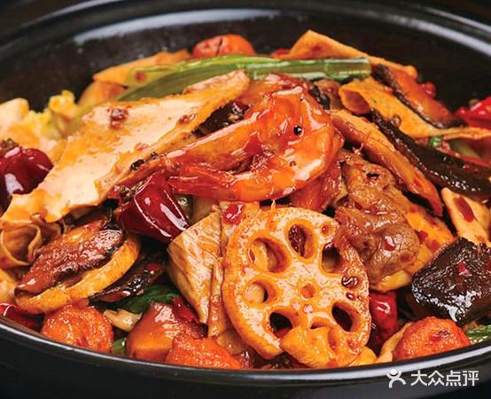 杠后杠麻辣香锅(爱丹路店)