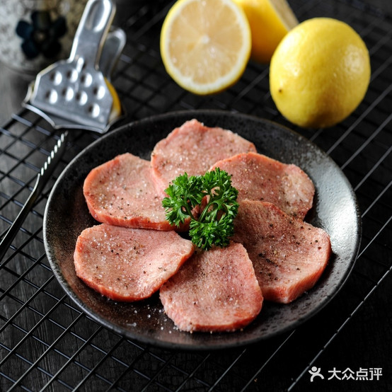 牛吞炭火烧(火车站店)