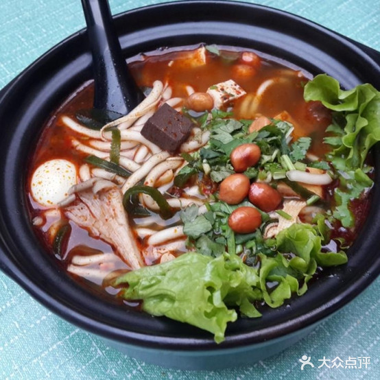 一品鲜砂锅米线(近华浦路店)