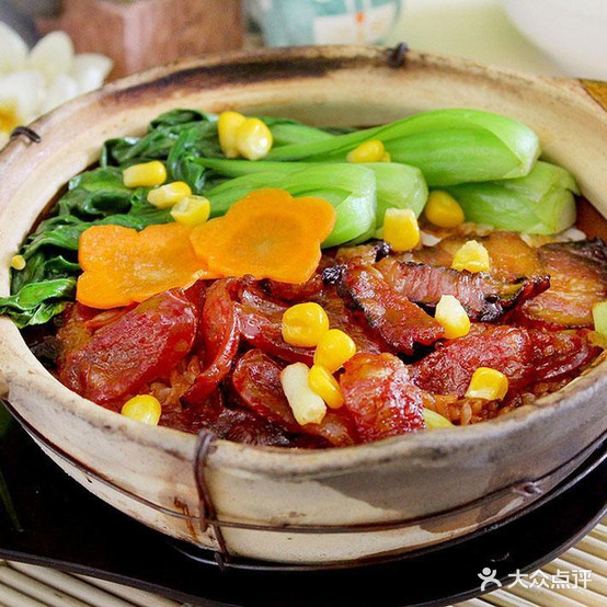 利君煲仔饭(利信花园店)