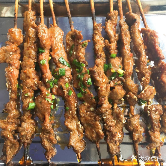 贯山程氏羊头火锅(绵阳店)