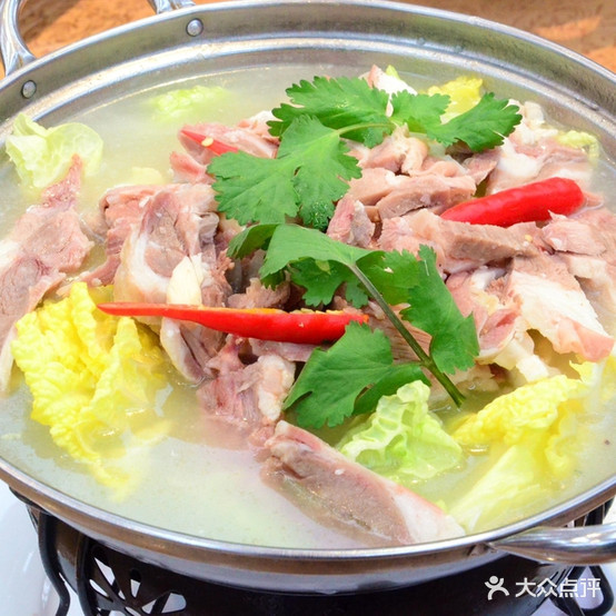 小汤家藏书羊肉馆(凯迪城店)