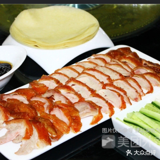 张记果木烤鸭(煤建一街店)