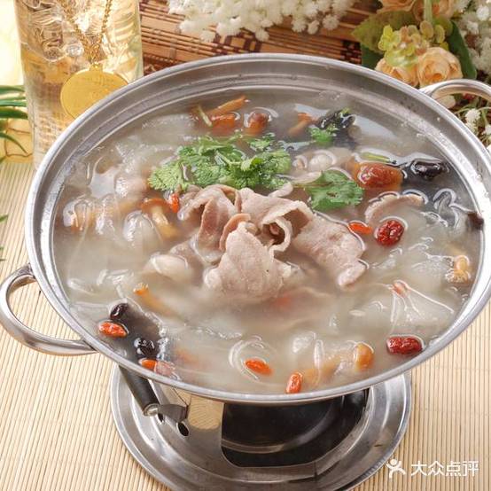 唐记羊肉馆(万隆小区店)