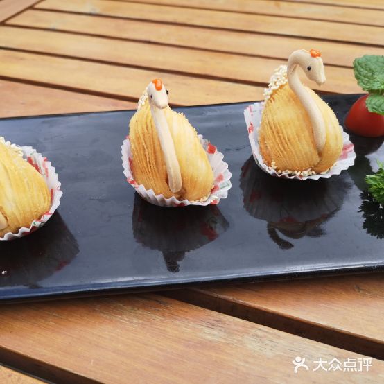 小海先