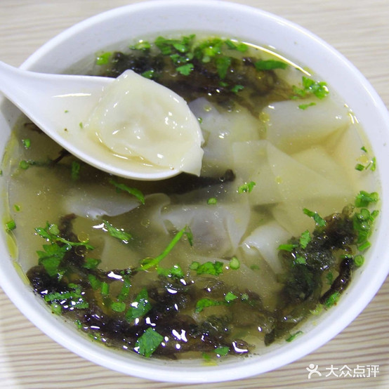 米琪拜克麻辣烧烤美食(霍城县店)