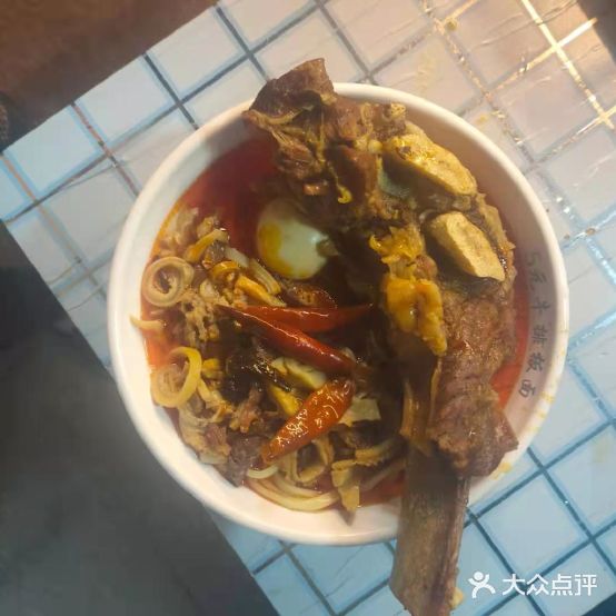 六元牛排拌面(泰达广场店)
