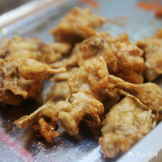 御隆美食