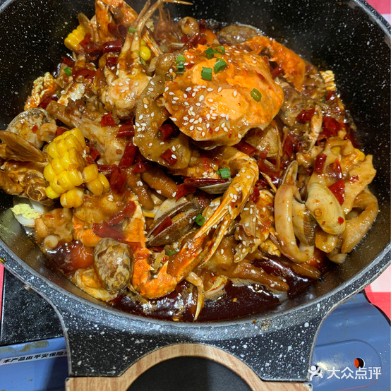 辣味鲜小海先大排档(广场店)