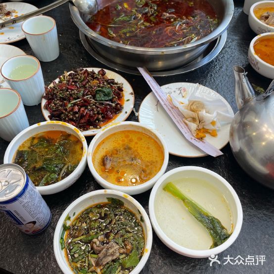 过把瘾美蛙肥肠鱼府