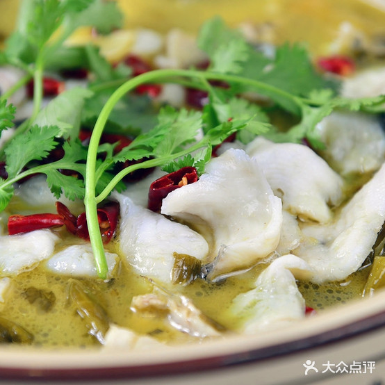 赣湘情木桶饭(梅中路店)
