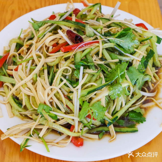 马记郑州牛肉面