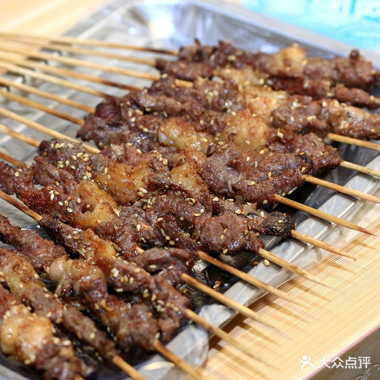 刘记鸡脚鸭脚(长青东路店)