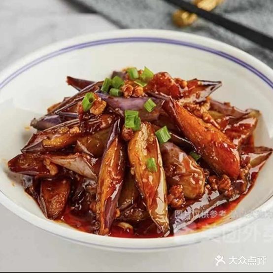 阳阳中午快餐